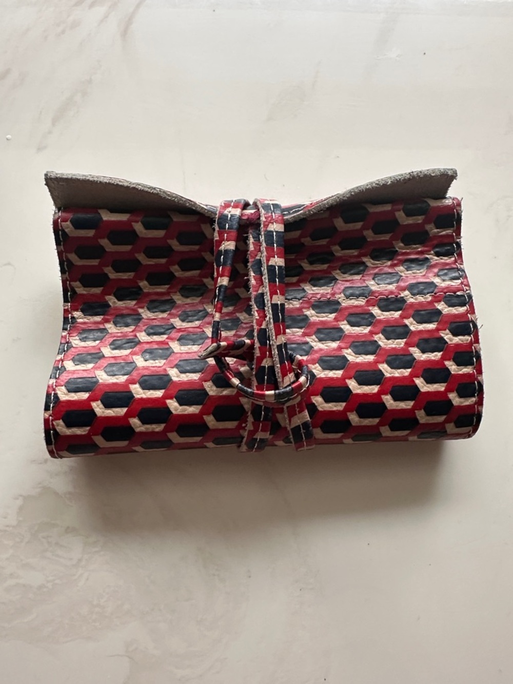Mark & Graham Red and Black Patterned Leather Charger Roll-up